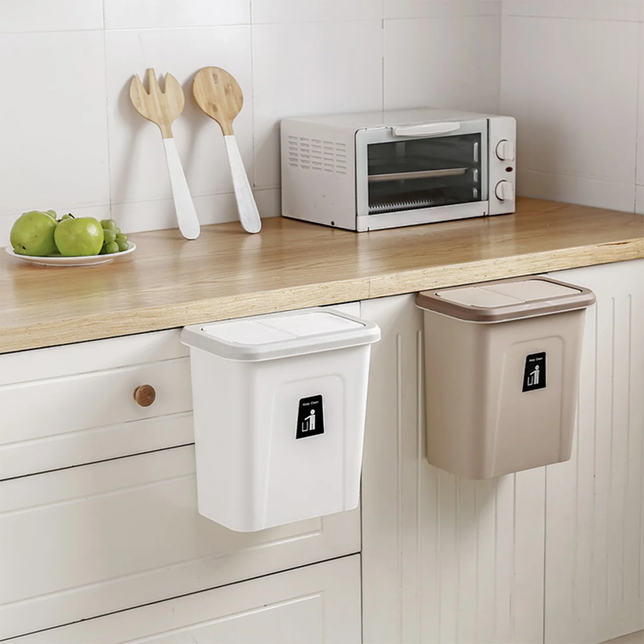 

Sliding Lid Kitchen Cabinet Door Trash Hanging Trash Dustbin Can Garbage Container Kitchen Compost Bin for Counter Top or below