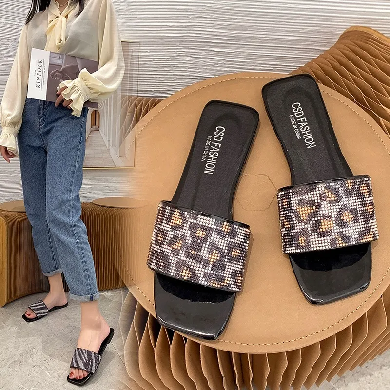 

Ladies Flat Slippers Fashion Diamond Uppers Fashion Feminine Slippers Sexy Feminine House Sandals