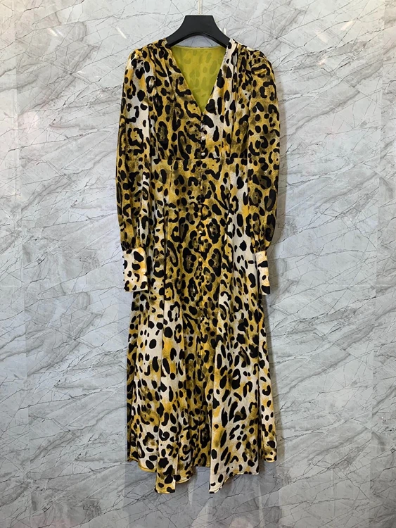 

2021 new women fashion V-neck leopard print decoration long-sleeved slim dress dress 092