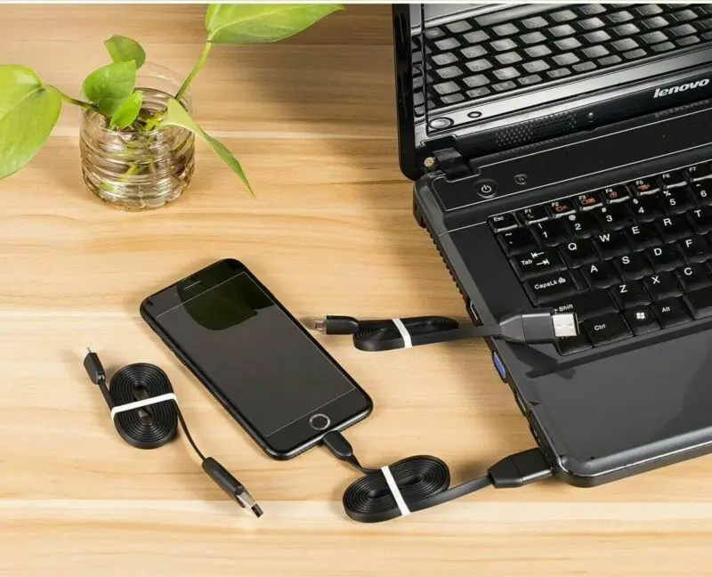 Автомобильные зарядные устройства GPS-трекер с Micro USB кабелем в режиме реального