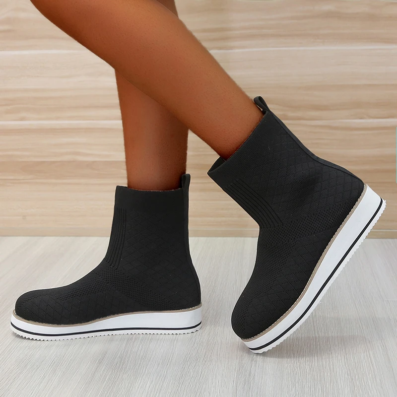 

New Women's Platform Shoes Ankle Sock Boots Thick Bottom Solid Color Slip on Ladies Knitted Female Fashion Shoe Casual 2021