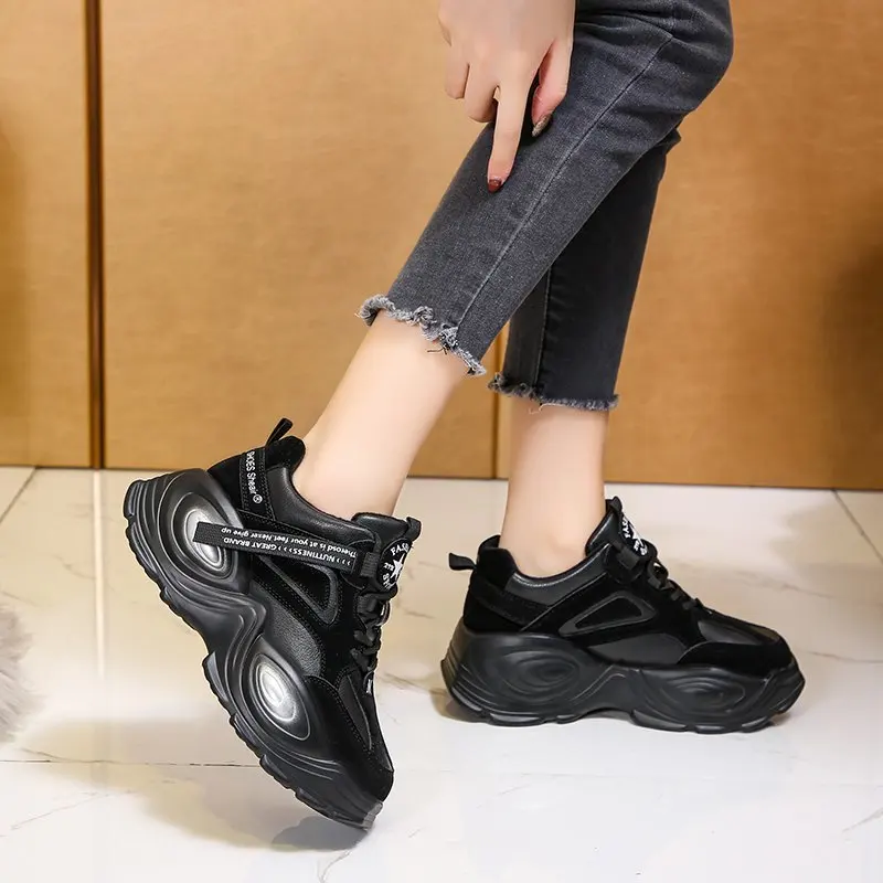 

Winter Sneakers Woman Casual Platform Shoes Fashion Thick Bottom Ladies Trainers Keep Warm Fur Chunky Sneakers Woman Baskets