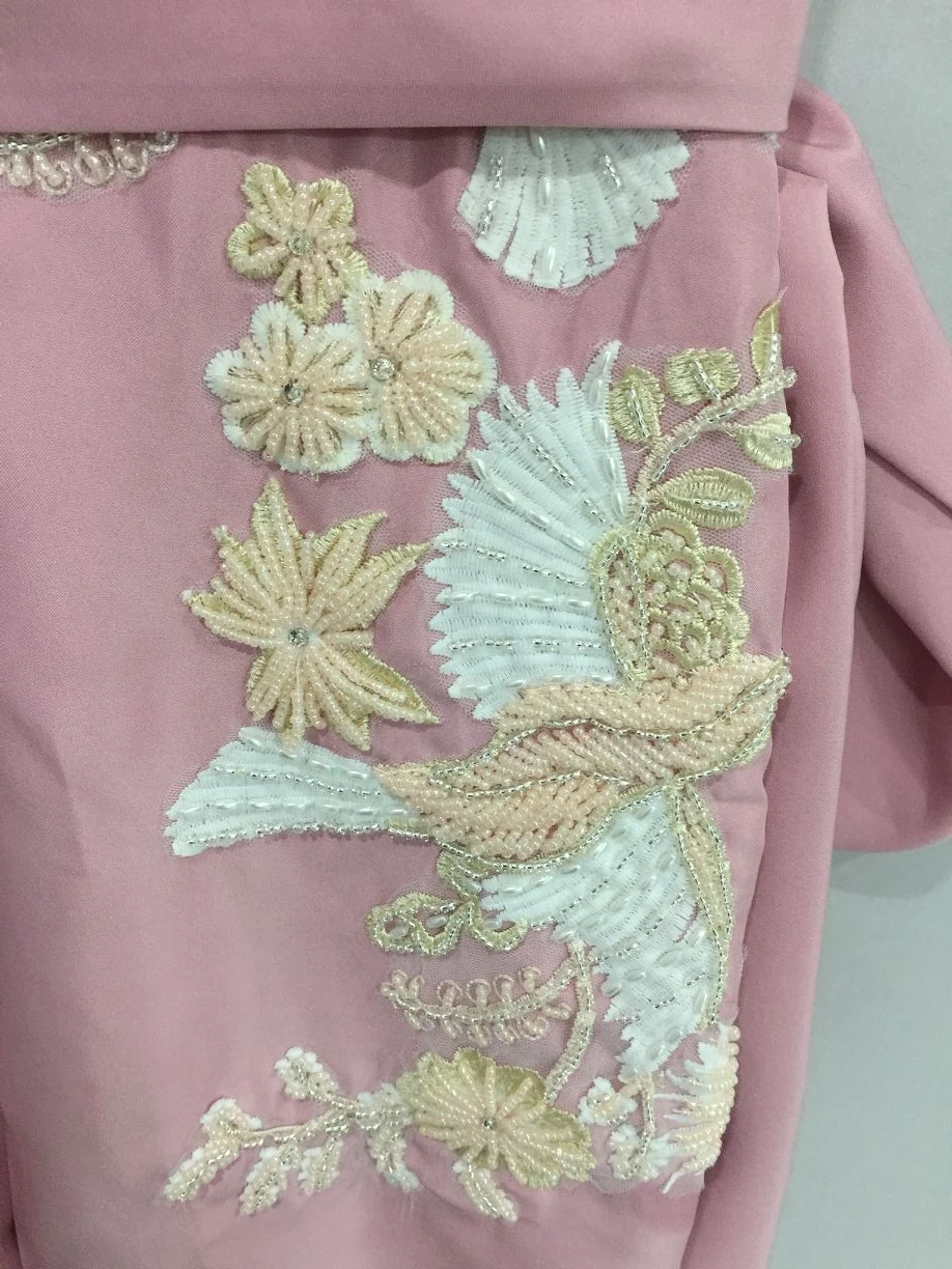 Женское длинное вечернее платье русалка розовое элегантное с кристаллами