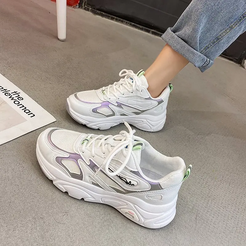 

Fashion trend of daddy's shoes autumn and winter 2021 new white shoes versatile street sports shoes