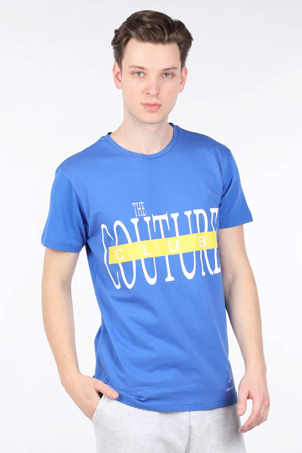 

Male Saks Blue Couture Printed Bicycle Neck T-shirt