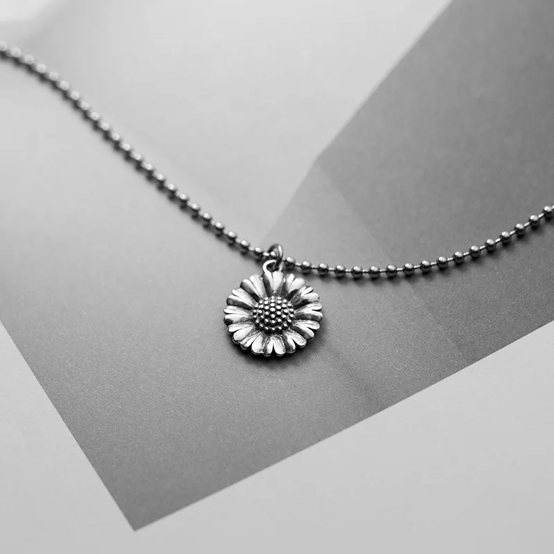 

Настоящее серебро 925 пробы, ювелирное изделие, тайское серебро, Ретро стиль, Милая ромашка, кулон, ожерелье для женщин, леди, дочь, подарок