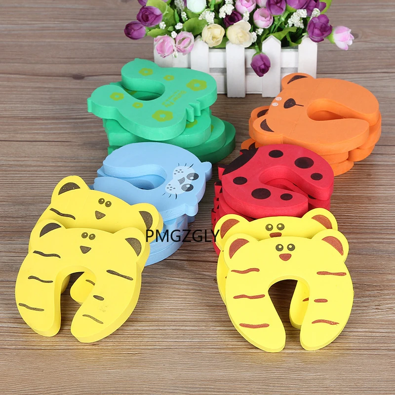 5Pcs/Set Holder Safety Locks Security Guard Door Knob Wall Protection Cartoon Animal Foam Stopper Baby Finger Protect | Мать и ребенок