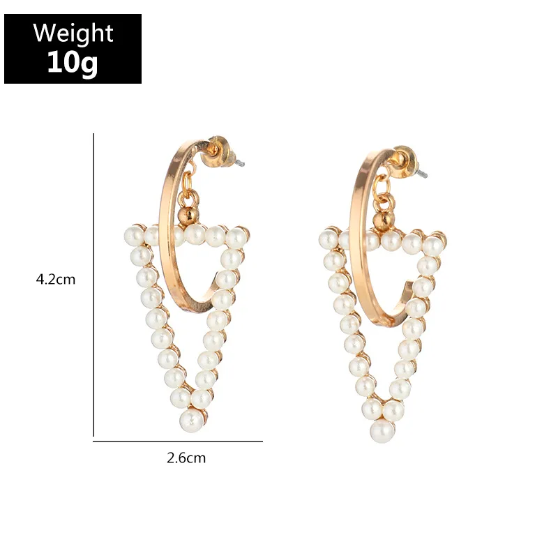 

New Arrivals Korean Geometric Triangle Sweet Pearls Alloy Stud Earring for Women Bridal Wedding Gold Pearl Stud Earring Jewelry