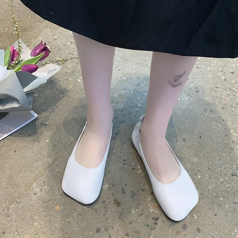 Fashion Women Flats Female Mary Janes Closed Toe Sandals Handmade Genuine Leather Comfort Shoes Casual Fashion Red