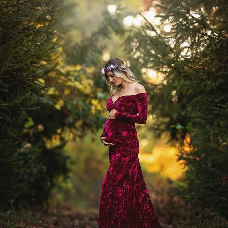 

2019 Winter Maternity Velvet Long Dresses For Photograhy Maternity Photo Shoot Velvet Dress Skinny Maxi Gown Baby Shower Dress