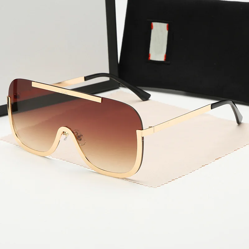 

2021 Feminine Luxurious Square Sunglasses Original Design Fashion Sunglasses for Women by Men Beach Sunglasses With Original Box
