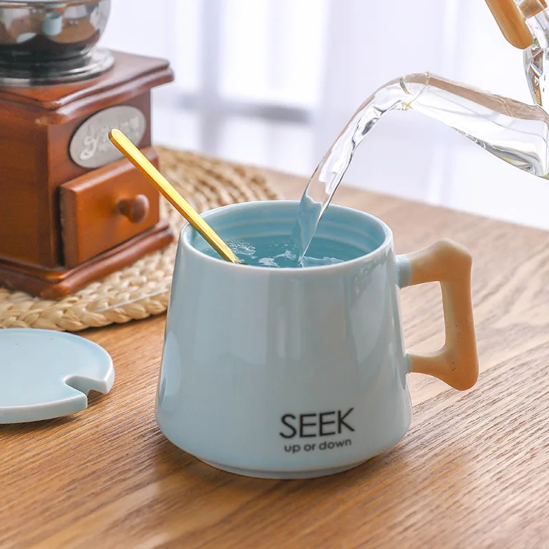 

300ml Modern Fashion Coffee Mug Creative Milk Breakfast Ceramic Mugs with Lid Spoon Non-slip Cups Office Teacup