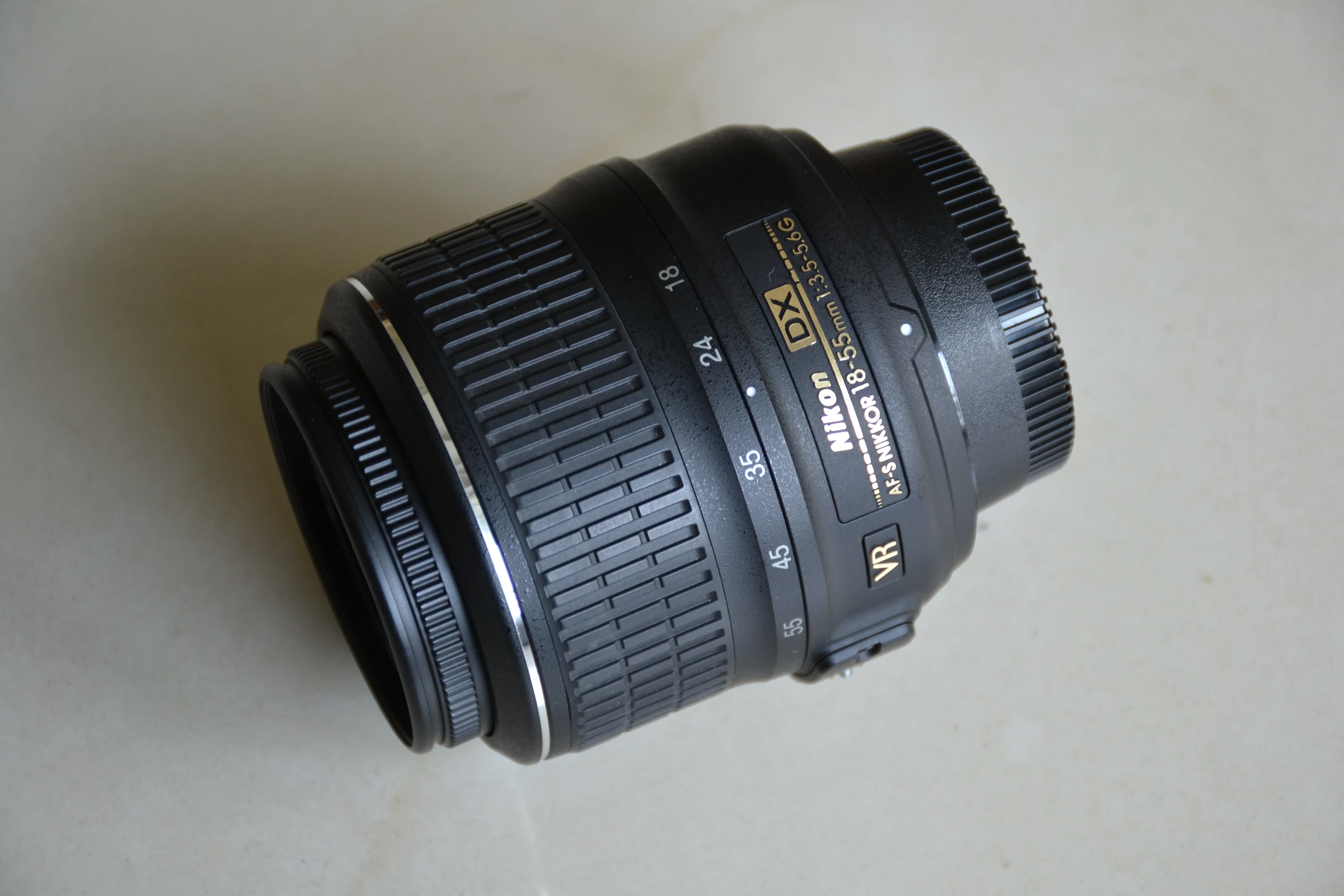 Б/у объектив Nikon NIKKOR 18 55 мм f/3 5 6G VR AF авто и ручная крышка объектива заднего