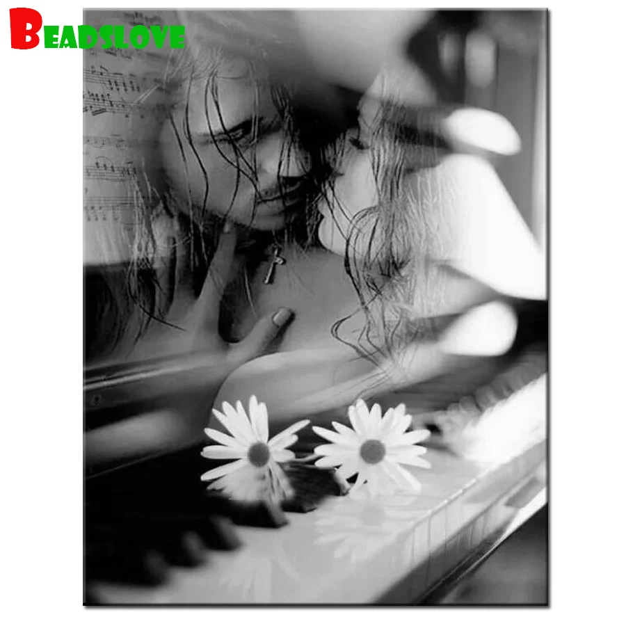 

5d abstract lover Piano Diamond Painting Full Square Round DIY Diamond Embroidery black white art Mosaic Pictures By Numbers