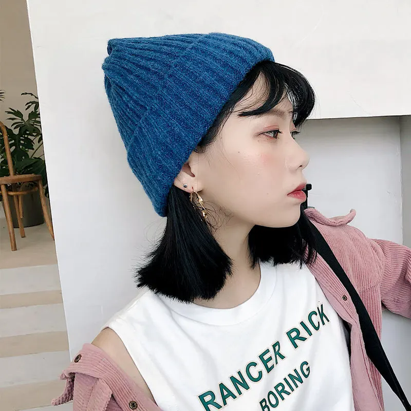 

New Beanies Women Solid Knitted Warm Soft Trendy Hats Simple Korean Style Womens Wool Casual Caps Elegant All-match Beanie