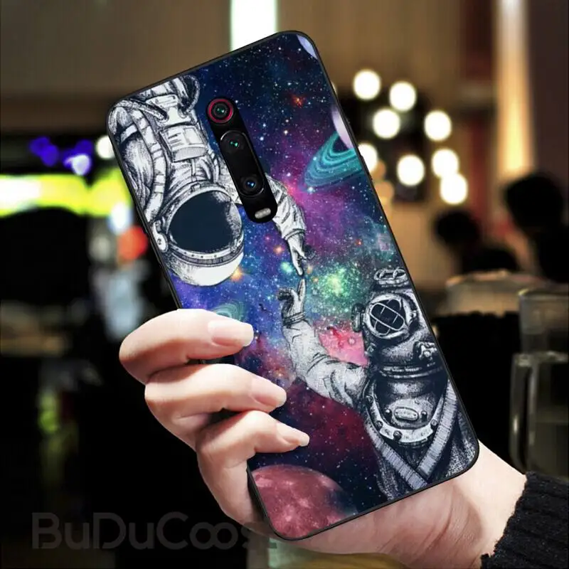 

CUCI New Space Astronaut Phone Case For Xiaomi Redmi 7 7A 6A Note 5 6 7 Pro 8 Pro 9 Cover Soft Phone Case