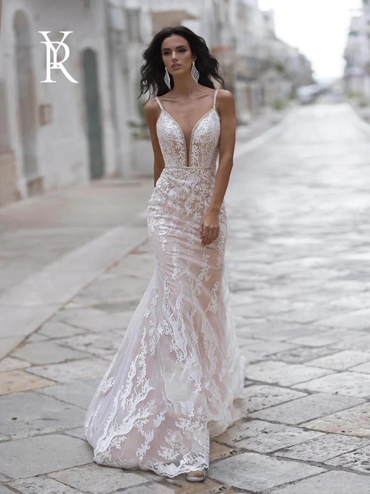 

YILIBER Mermaid wedding dress v-neck sleeveless sling backless buttons on the back luxury retro wedding gown