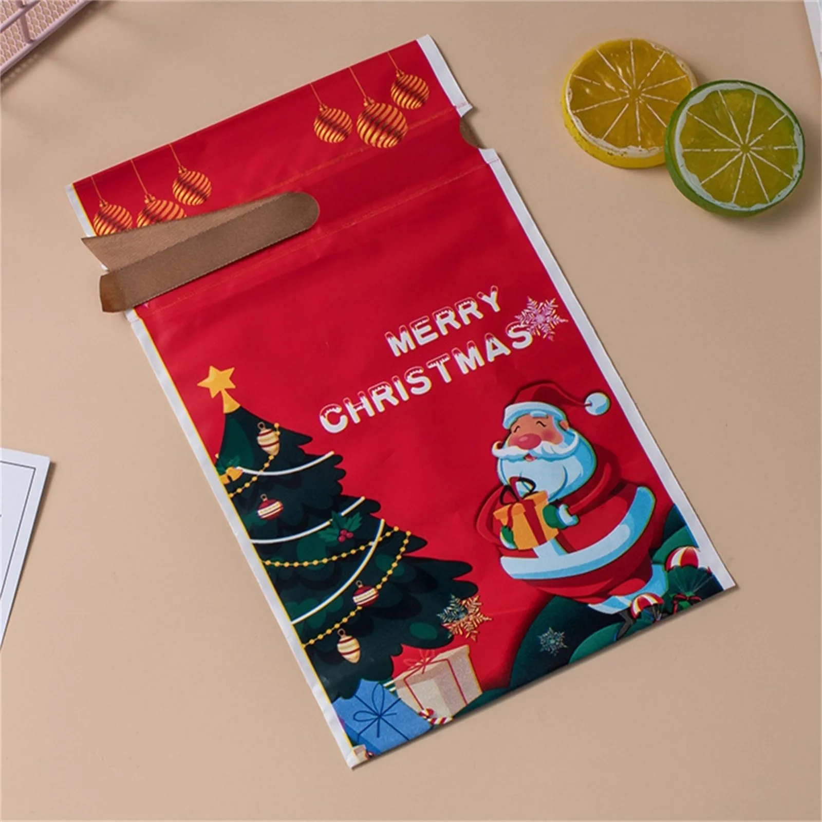 

50pcs Christmas Drawstring Bag Creative Home Holiday Xmas Party Decoration Candy Cookie Drawstring Gift Bags Navidad 2020 FN50