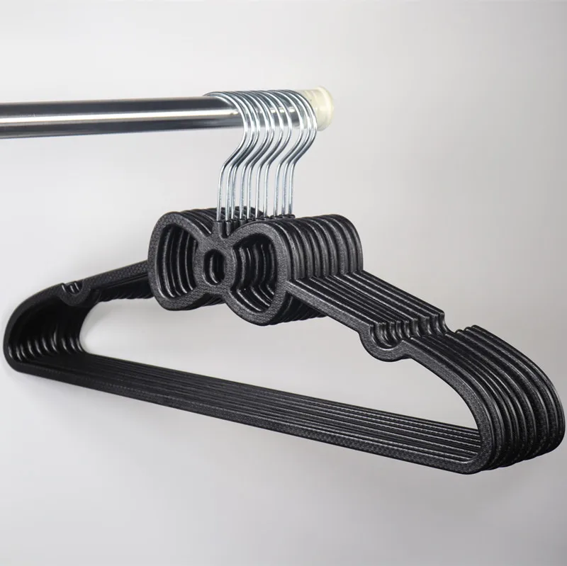 

10PCS Gray Super Heavy Duty Plastic Hangers, Plastic Clothes Hangers Ideal for Everyday Use, Clothing Standard Hangers