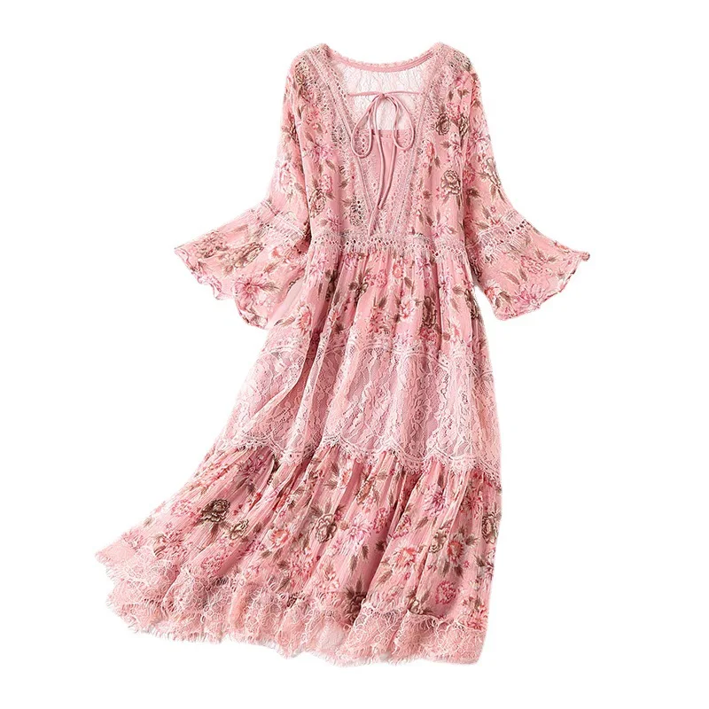 

2021 Summer hedging pink silk mulberry silk along the loose waist temperament lace stitching mid-length skirt printed dress