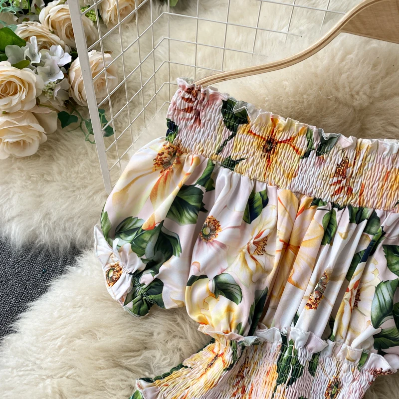 

2021 Summer Holiday Short Dress Sweet Ruffled Elastic Waist-Tightening Off-Shoulder Printing Fashionable Simple Above Knee Dress