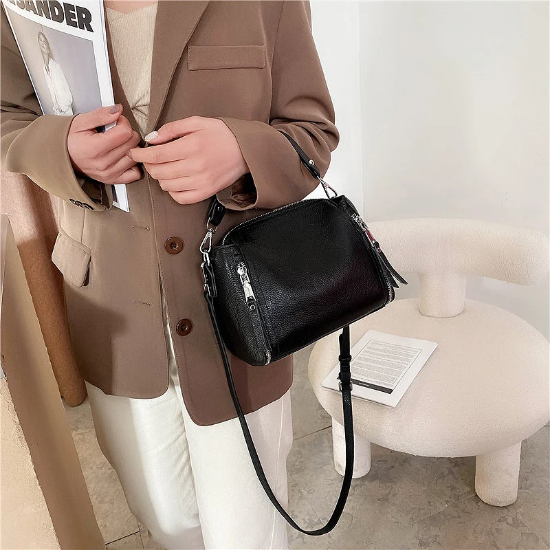 Сумка женская из воловьей кожи через плечо 100% |