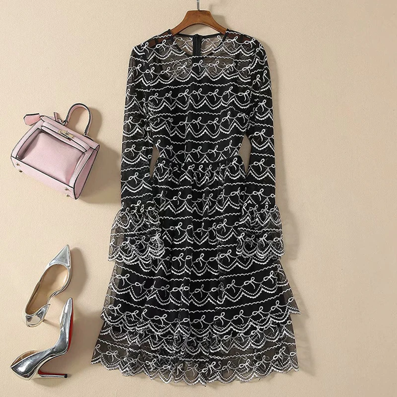 

2021 HIGH QUALITY Newest Runway Dress Women's Flare Sleeve Embroidery Gauze Dress