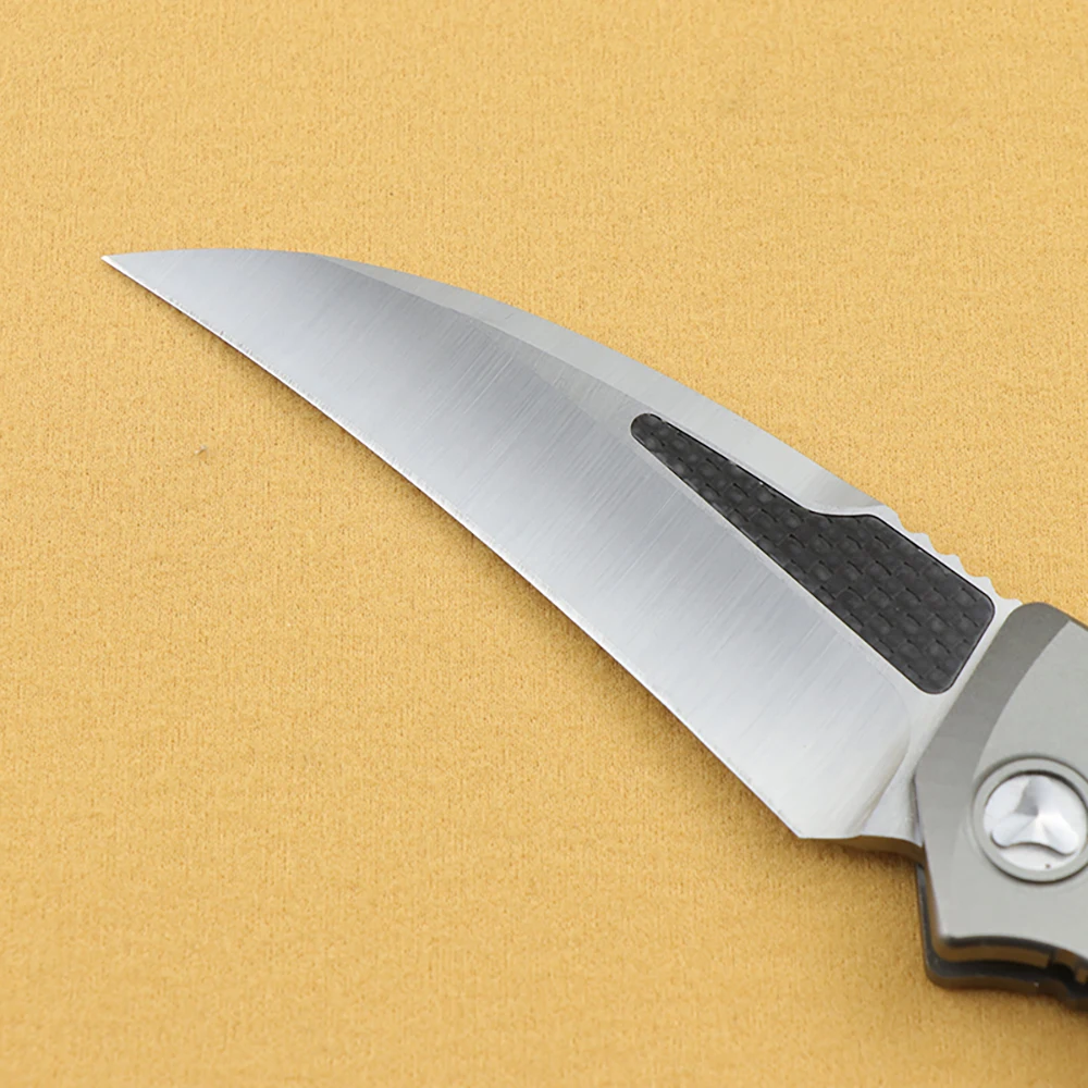 Нож Hawk D2 из стали авиационного алюминия с ручкой углеродного волокна для