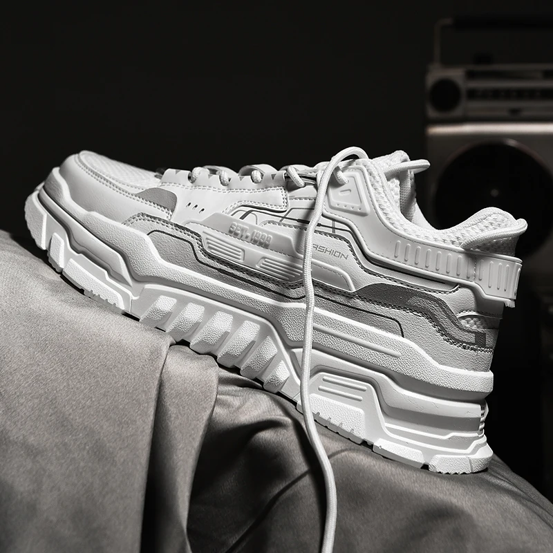 New Men's Sneakers Autumn Breathable Running Shoes Men Loafers Shoes High Quality Antiskid Damping Sports Shoes Trendy Men Shoes