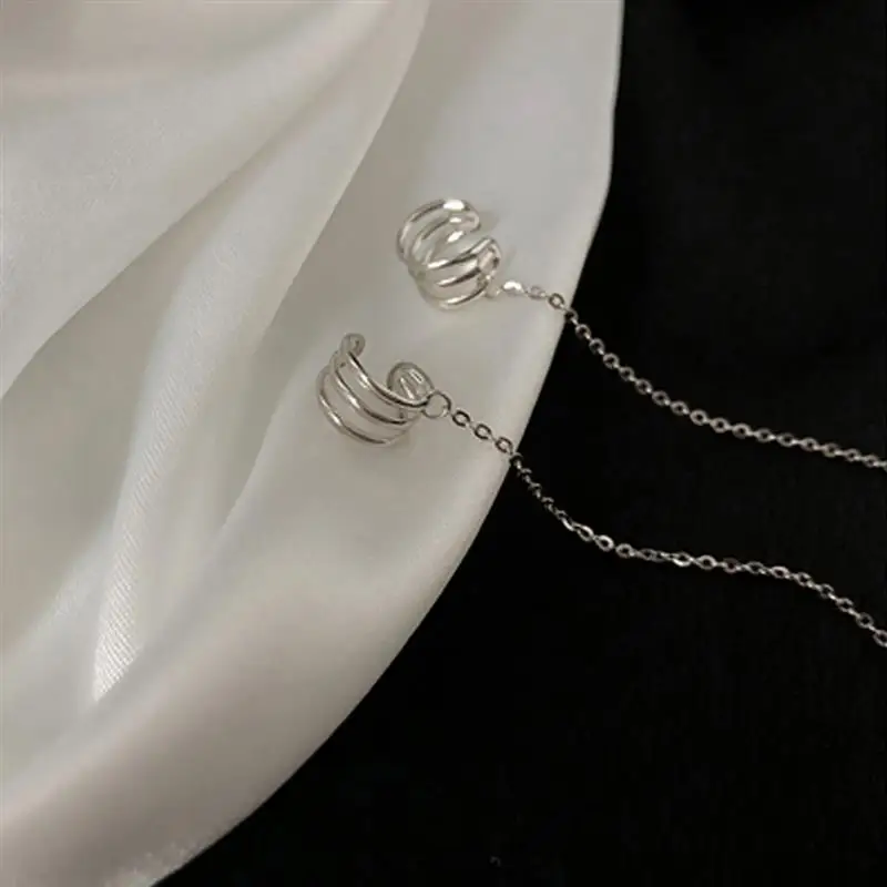 

1Pair 2020 New Ear Cuffs Fashion Unisex Clip on Cartilage Earrings Non Pierced Earrings Fake Cartilage Earring for Women Girls