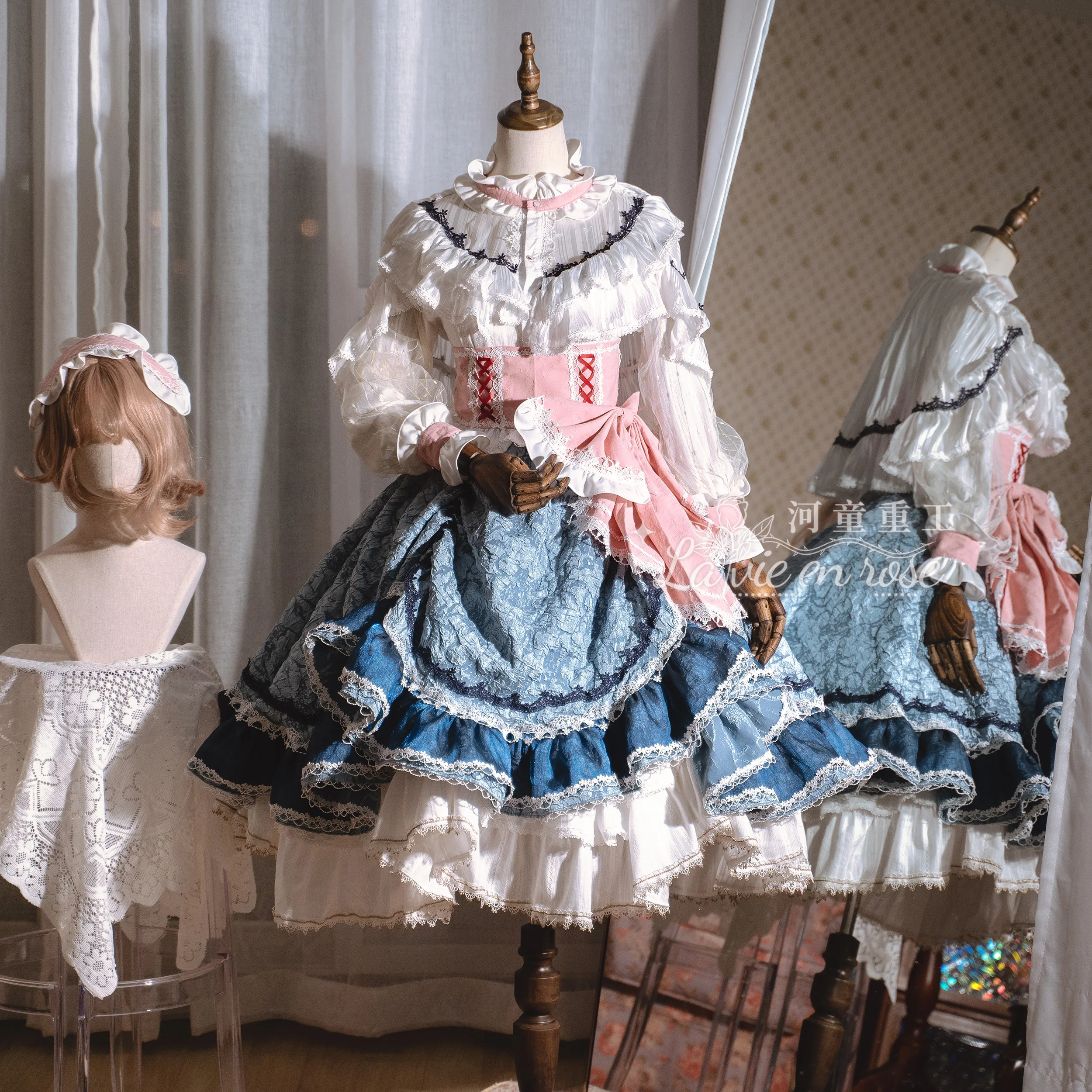 

[Индивидуальное изготовление] Костюм Персонажа Аниме Touhou Project Alice Margatroid Lolita вечерняя форма косплей костюм для женщин на Хэллоуин Бесплатная ...