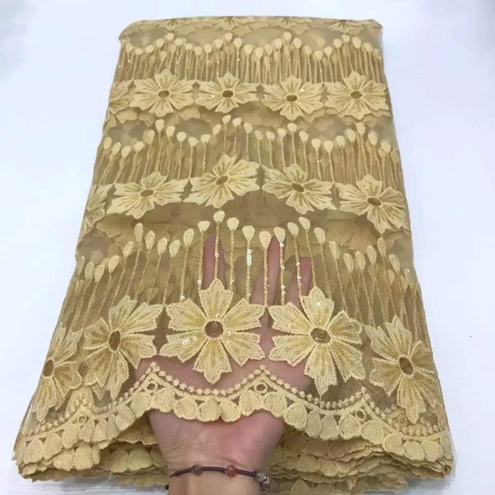 Чистая белая африканская чистая молочного шелка кружева пайетки вышивка высокая