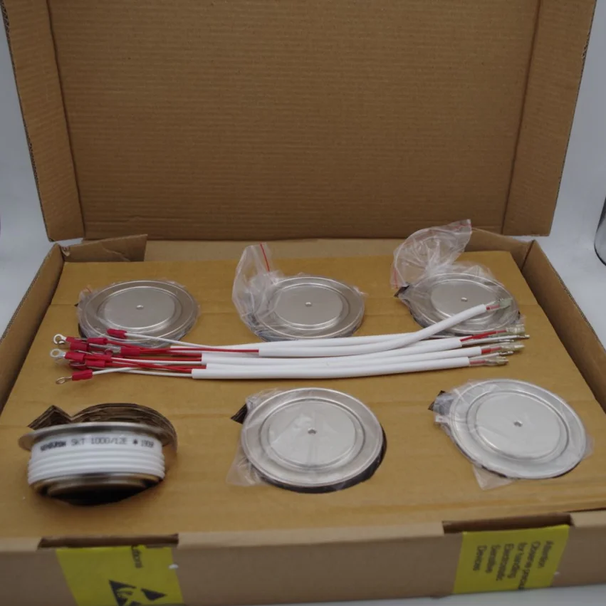 

Thyristor controller SKT1000/12E SKT1000 12E original thyristor for control