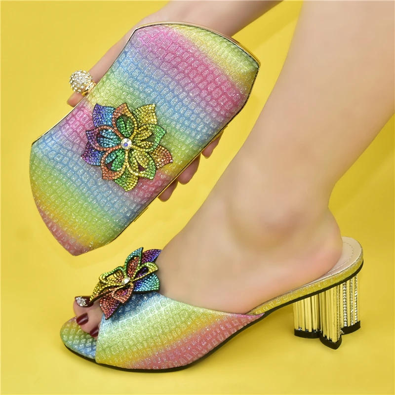 OLOMM хорошая цена итальянская искусственная кожа свадебный набор обуви и сумок в