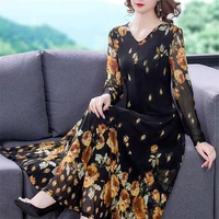 printed dress spring and autumn 2021 new lady temperament middle aged mother high end foreign style thin long sleeve skirt