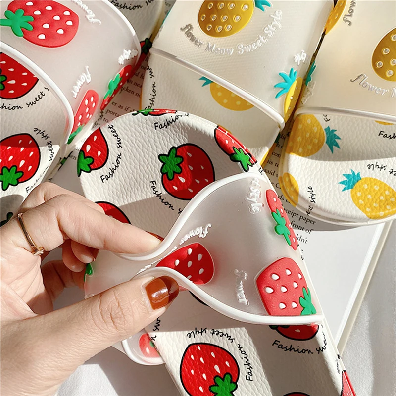 Шлепанцы женские с мультяшным принтом сланцы для пляжа сандалии фруктами