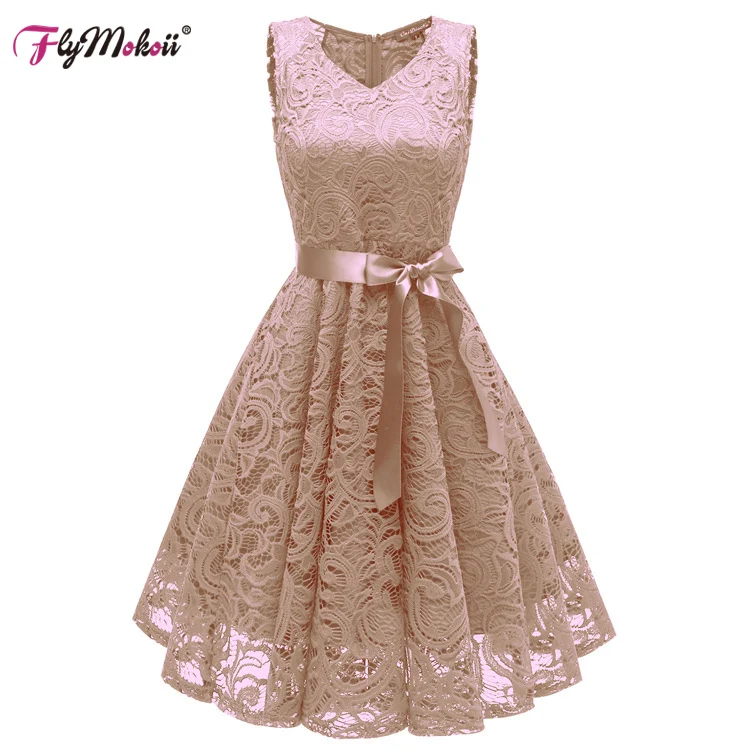 Летнее женское вечернее платье винтажное Красное Кружевное элегантное с v