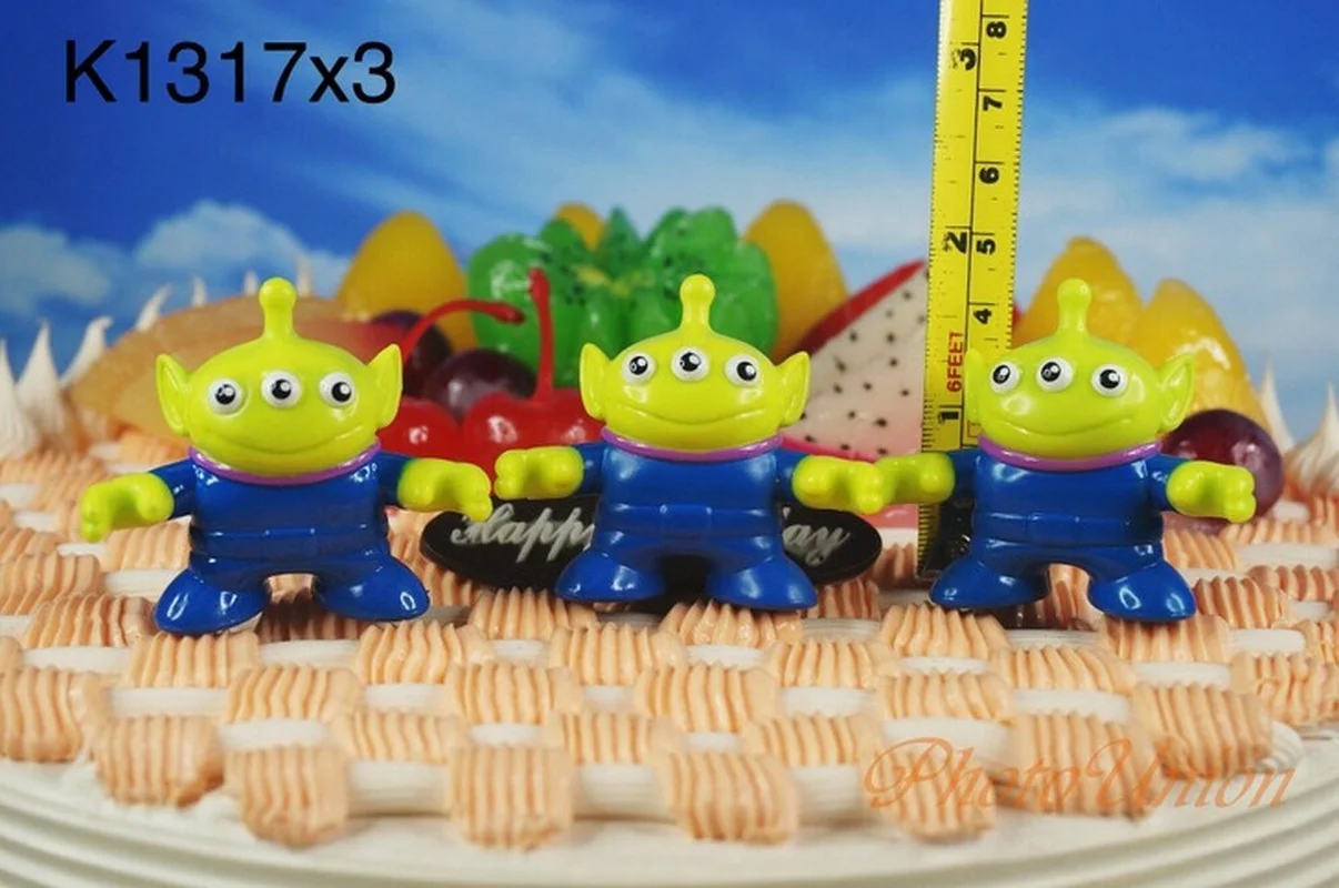 

Disney Original Toy Story Mini Alien Cake Decoration Mobile Phone Pendant Model Gift Toys For Girls Boy