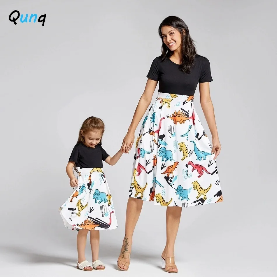 

Qunq Mother Daughter Dress 2021 New Summer Cartoon Dinosaur Print Women Girl Family Matching Clothing Casual Mommy and Me Outfit