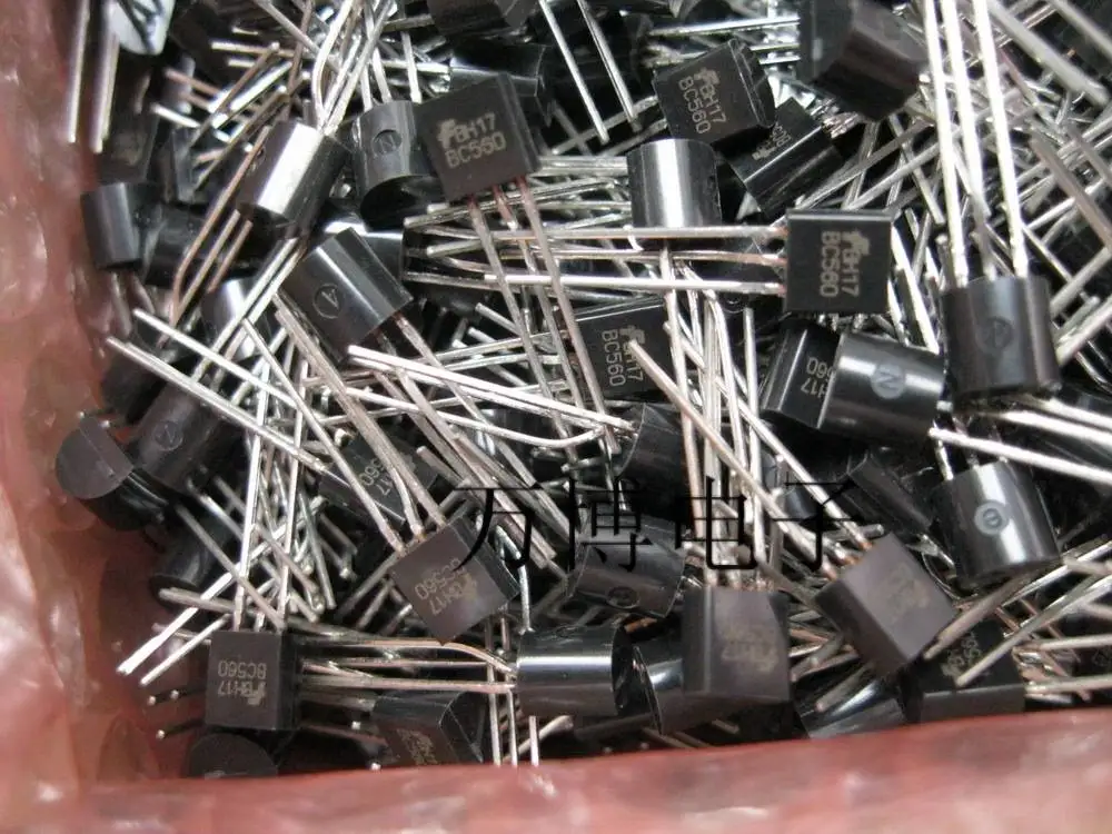 

10 шт., FAIRCHILD BC560, сделано в Японии, новый оригинальный продукт