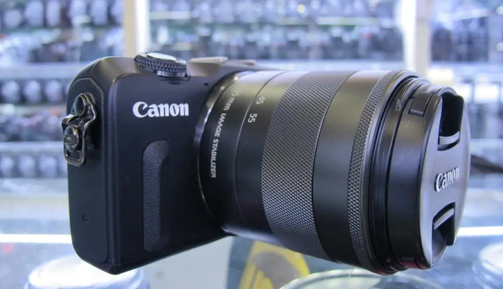 Б/у беззеркальная цифровая камера Canon EOS M2 18 0 МП|Системные беззеркальные