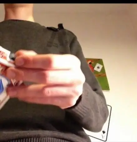 

Topper by Tom Elderfield magic tricks , Magic instruction