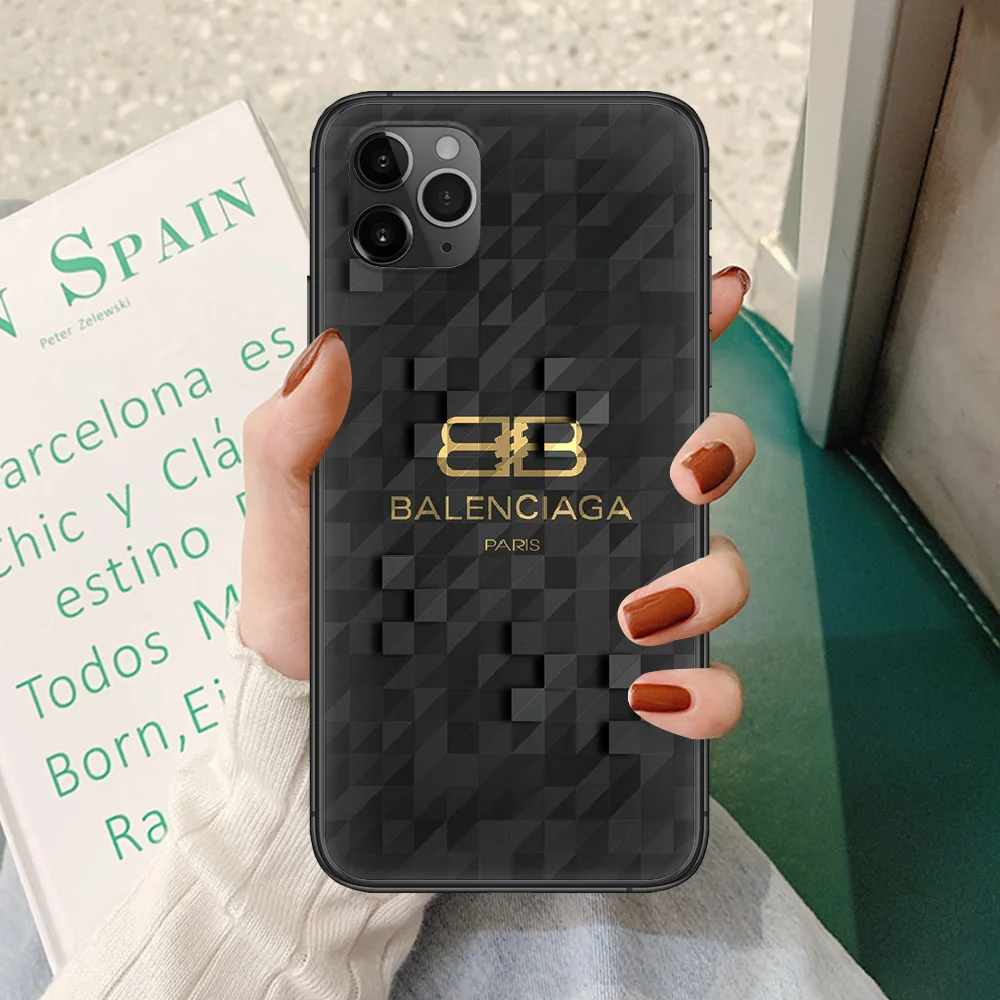 

French Paris luxury brands Phone case For iphone 4 4s 5 5S SE 5C 6 6S 7 8 plus X XS XR 11 PRO MAX 2020 black prime pretty cover