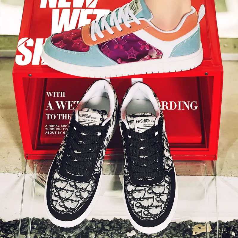 

2021 Summer Trend Men Women Casual Soft Bottom Rubber Breathable Damping Walking Lace-up Joker Simple Outdoor Low Board Shoes