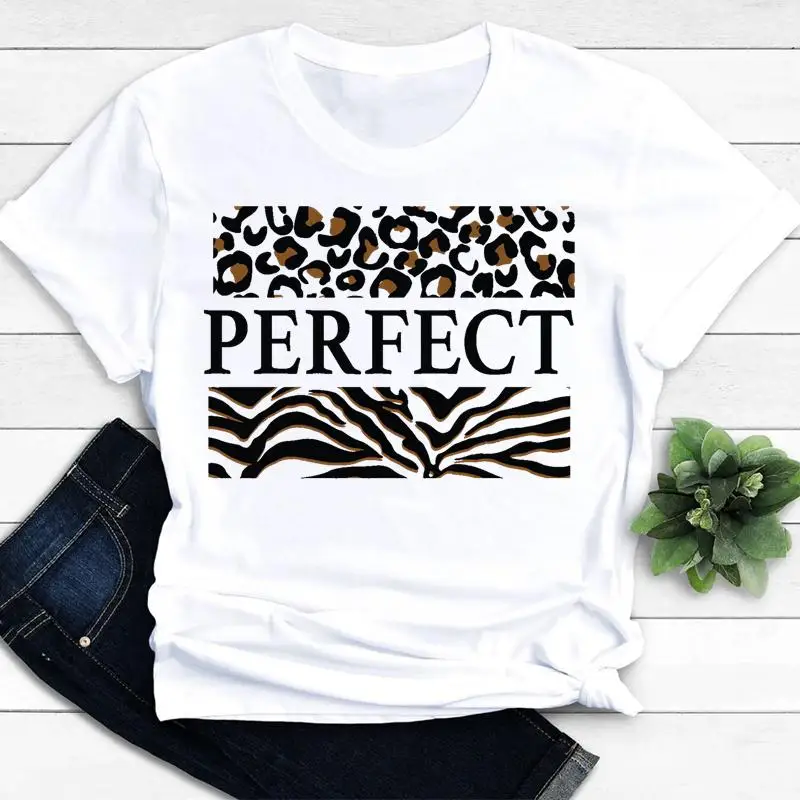 

Женская футболка с леопардовым принтом и надписью 90-х, 2022