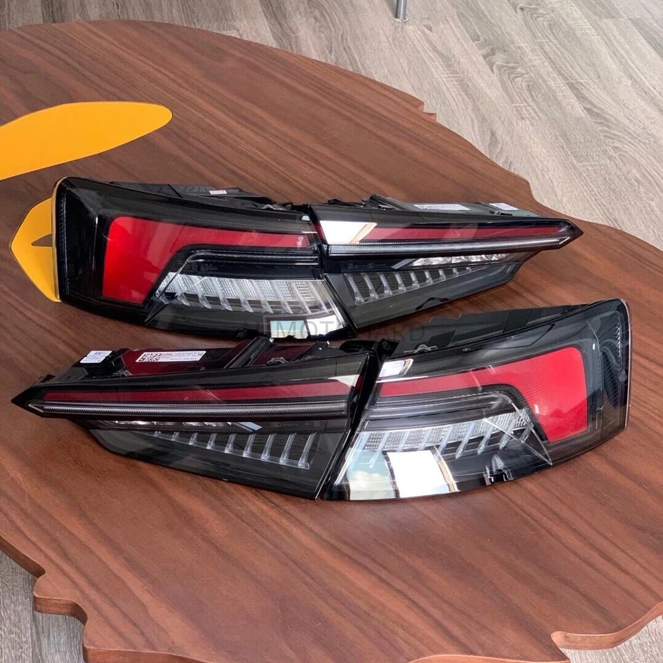 

Smoked Black Dynamic Steering Lights 8W6 For Audi A5 S5 2017