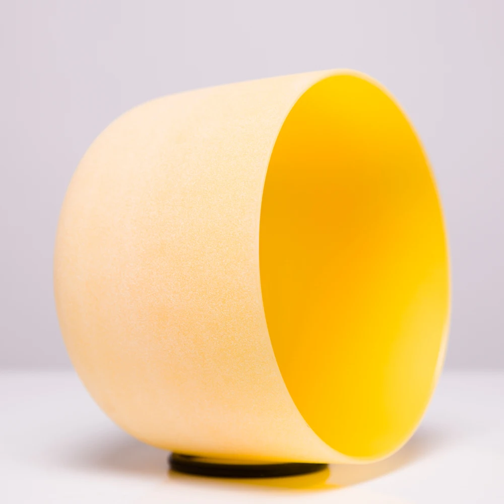 Чакра из солнечного плекса Note E Поющая чакра Внутри желтого цвета с матовым