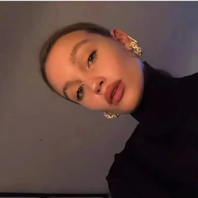 

European And American Fashion Splicing Ring Buckle Rhinestone Earrings High Sense Of Fashion All-Match Earrings Female Ins Super