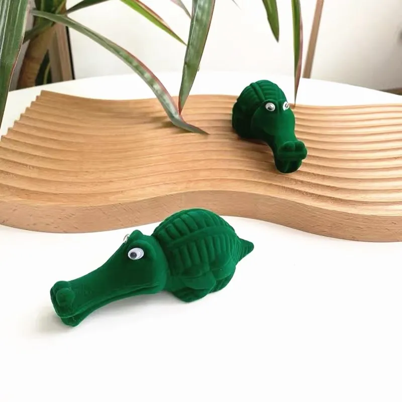 HOSENG зеленый цвет милый крокодил животные кольцо коробка для хранения бархатная