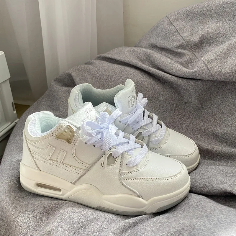 

Женские кроссовки 2022 Новая модная женская обувь цветная спортивная обувь на платформе для мужчин белая обувь на платформе для скейтборда к...